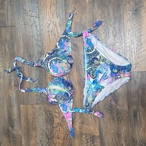 Victoria's Secret Women's Paisley Underwire Bikini